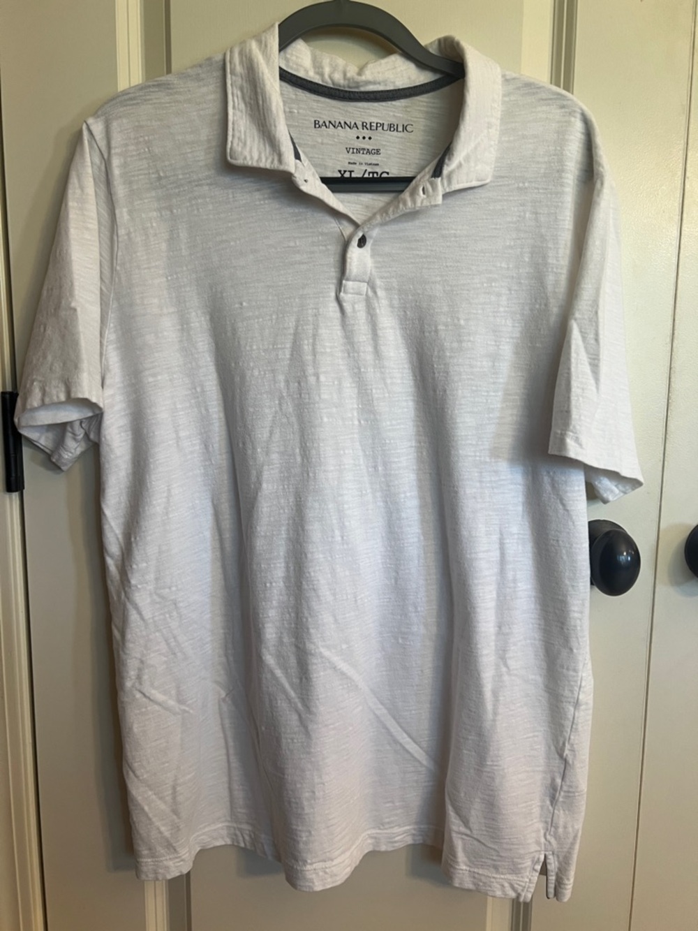 Banana Republic Men's White Polo Shirt